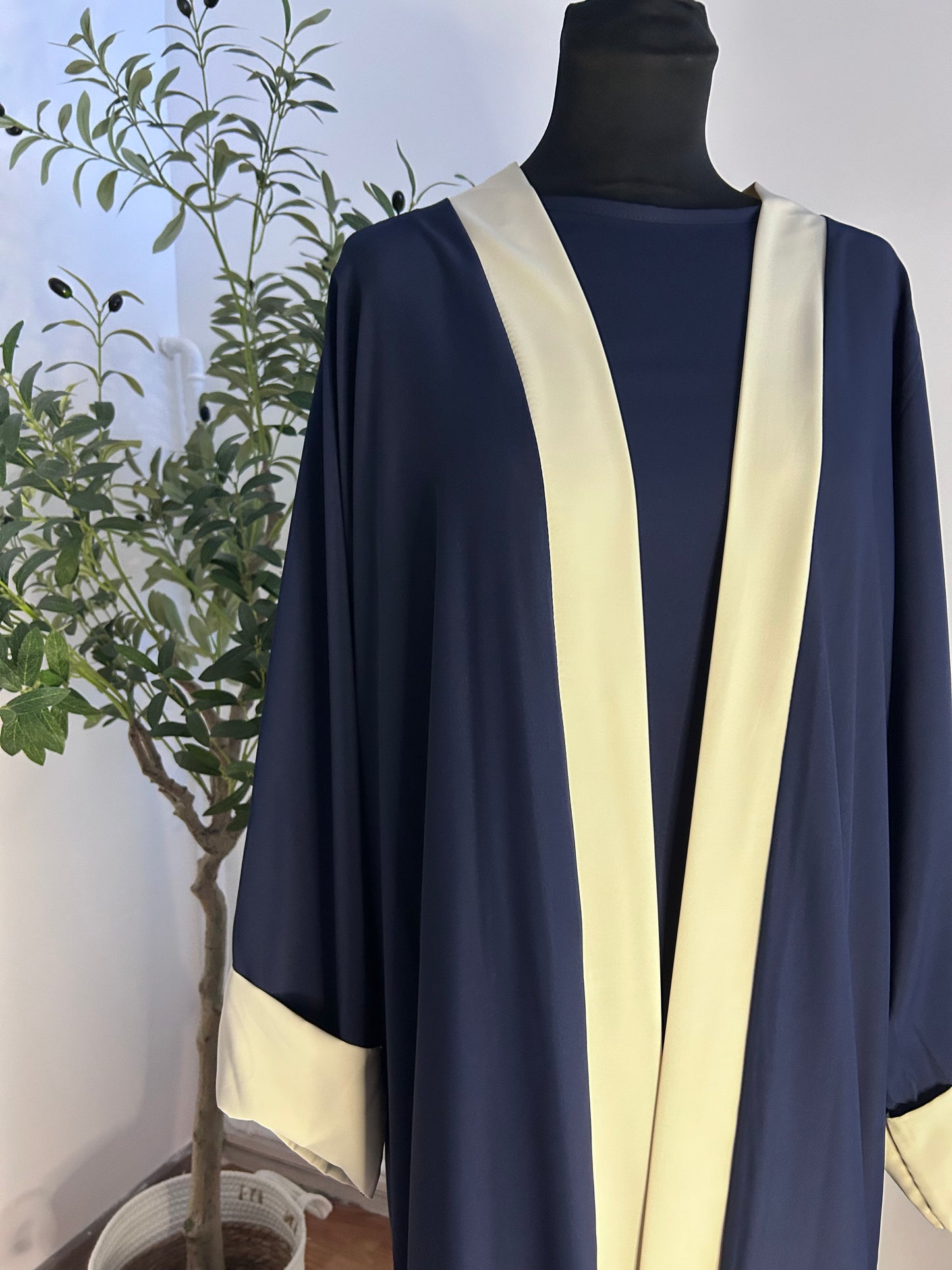 Abaya Minimaliste bleu